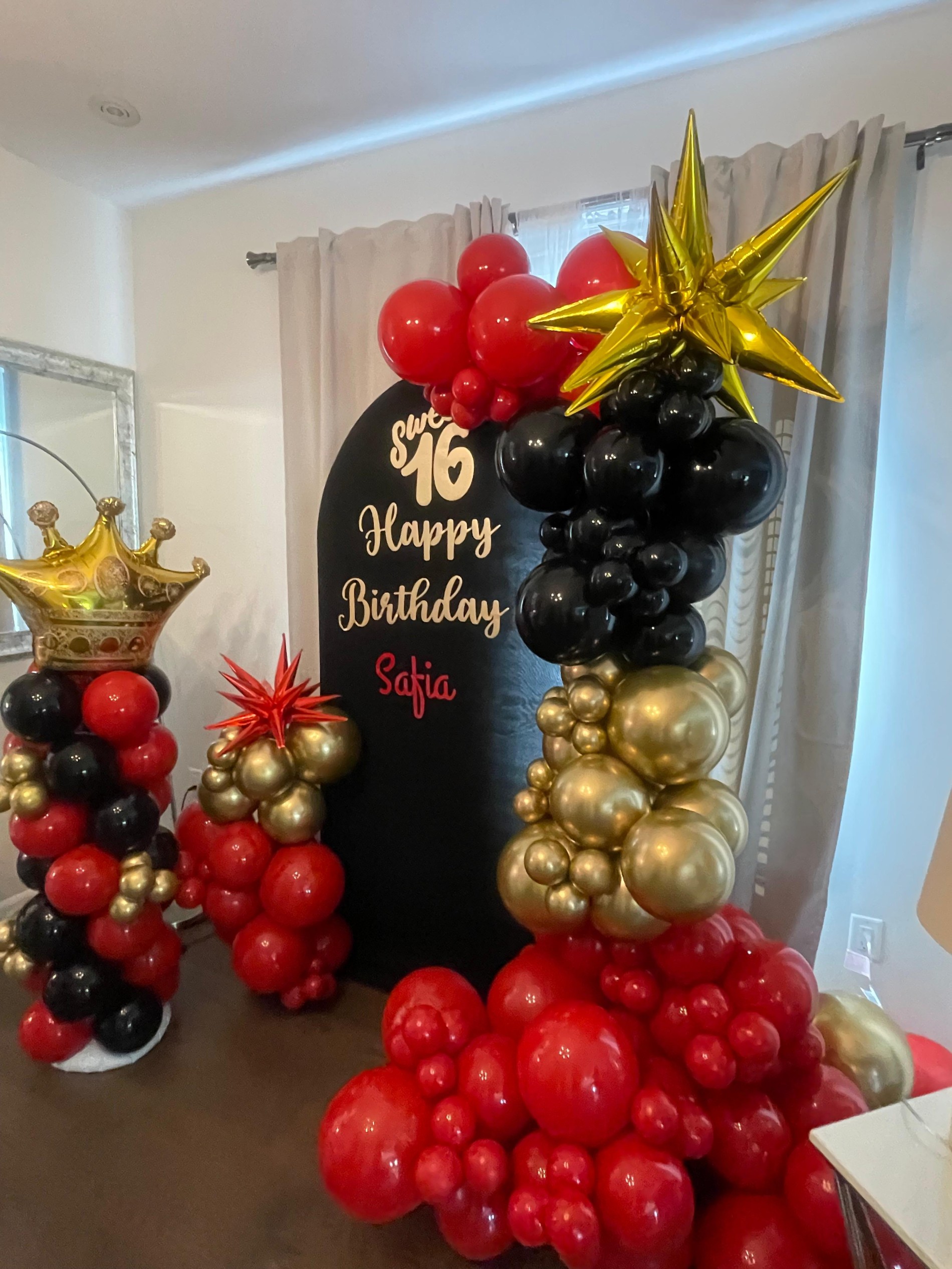 Regal Red, Black & Gold Crown Theme Balloon Backdrop Setup